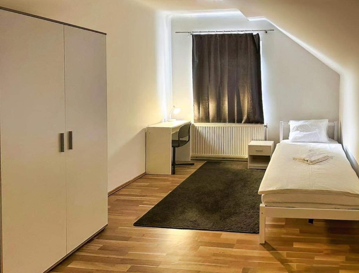 Adelin Einzelzimmer Hostel Βιέννη Εξωτερικό φωτογραφία
